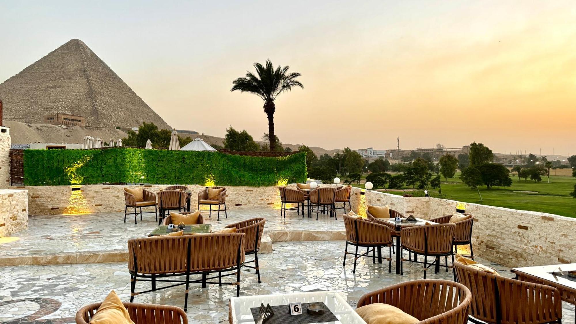 Diamond Pyramids View Hotel 3*